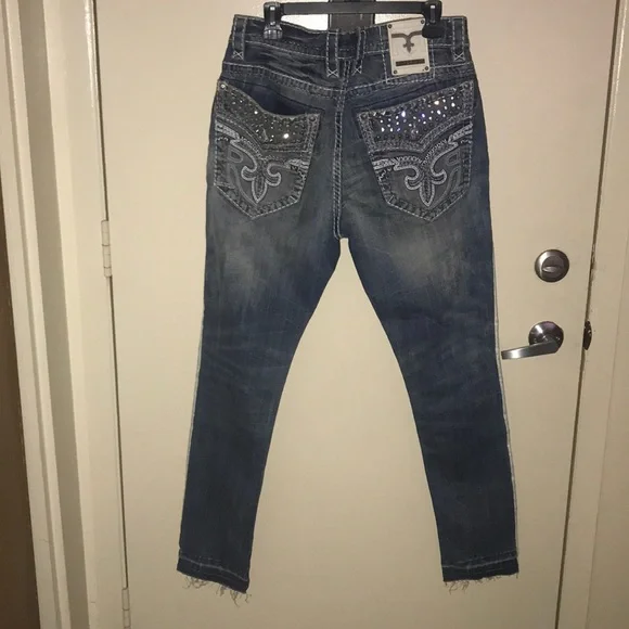 ROCK REVIVAL - Picture 2 of 6